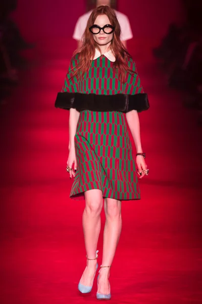 Look 7